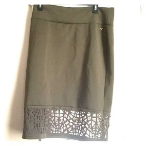 Cage bird skirt